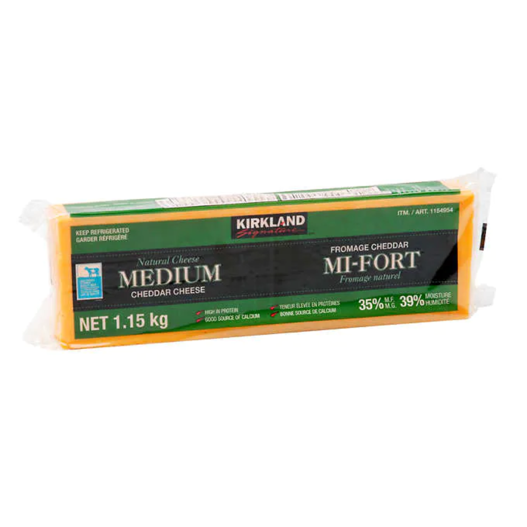 Kirkland Medium Cheddar Cheese 1.15kg